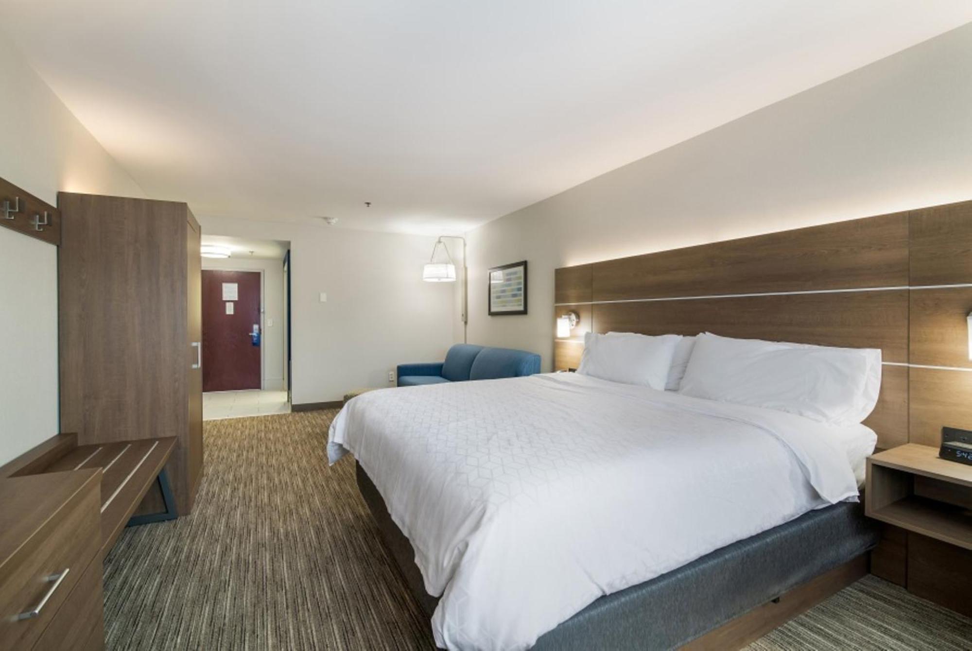 Express - By Ihg